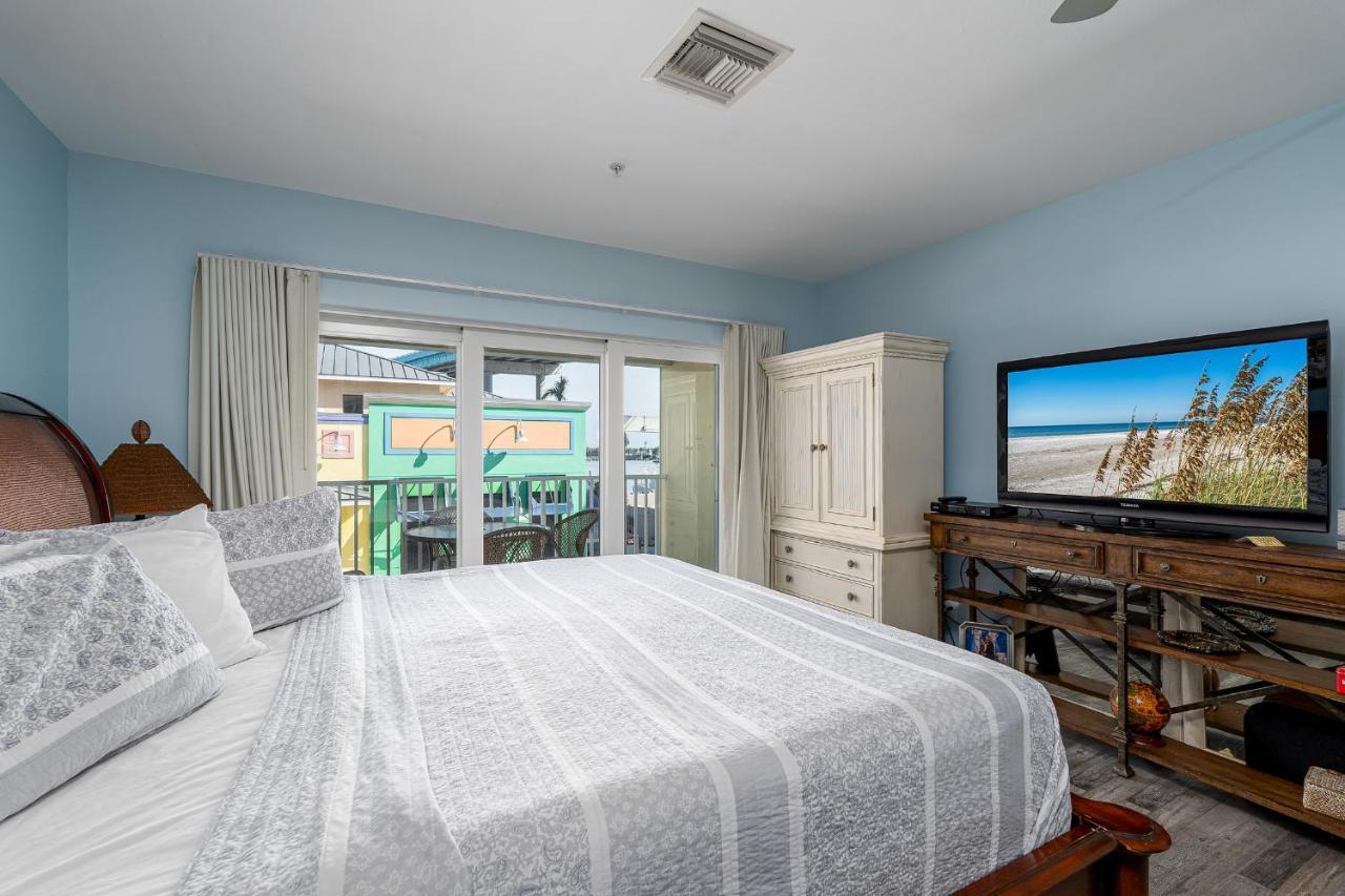 Harbour House Stunning Studio Fort Myers Beach Exterior photo